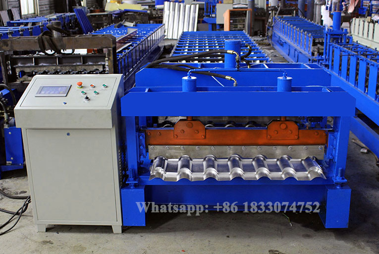 Tilespan Elite R Roof Making Machine.jpg